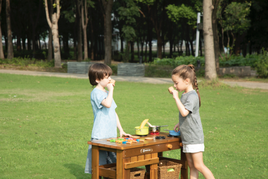 Outdoor Barbecue-Station
