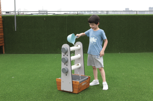 Wasserspiel „Regentropfen“