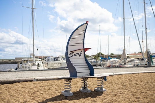 Federwippe "Windsurfer"