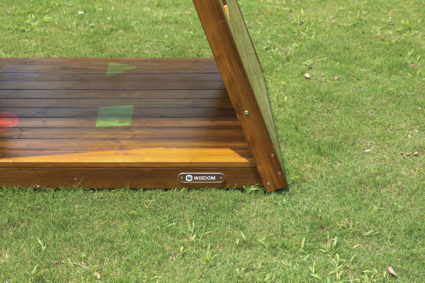 Outdoor-Regenbogen-Krabbelhaus