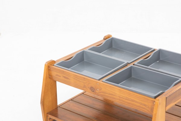 Kleiner Outdoor Sand- & Matschtisch