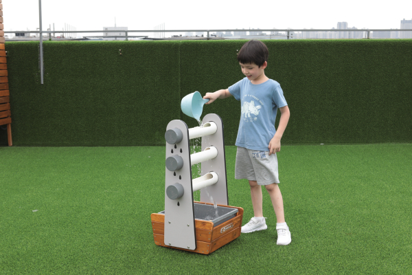 Wasserspiel „Regentropfen“